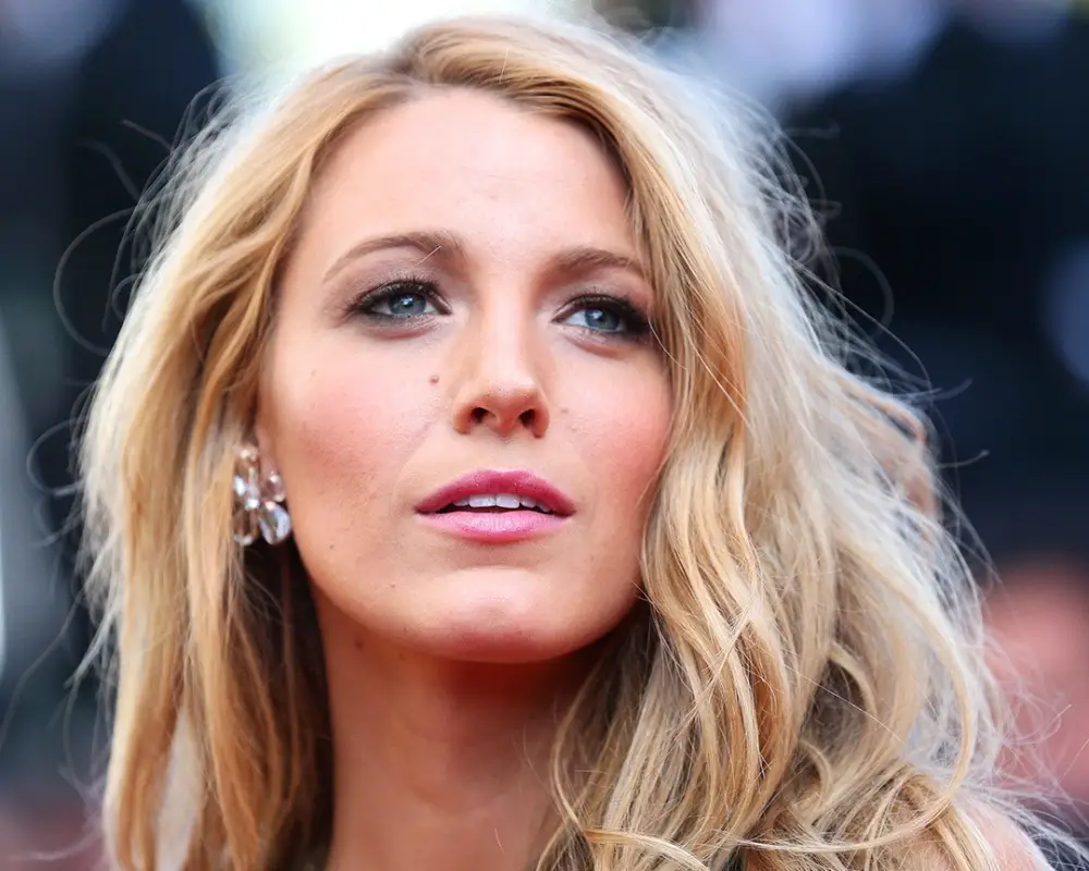 Blake Lively is born at Virgo moon