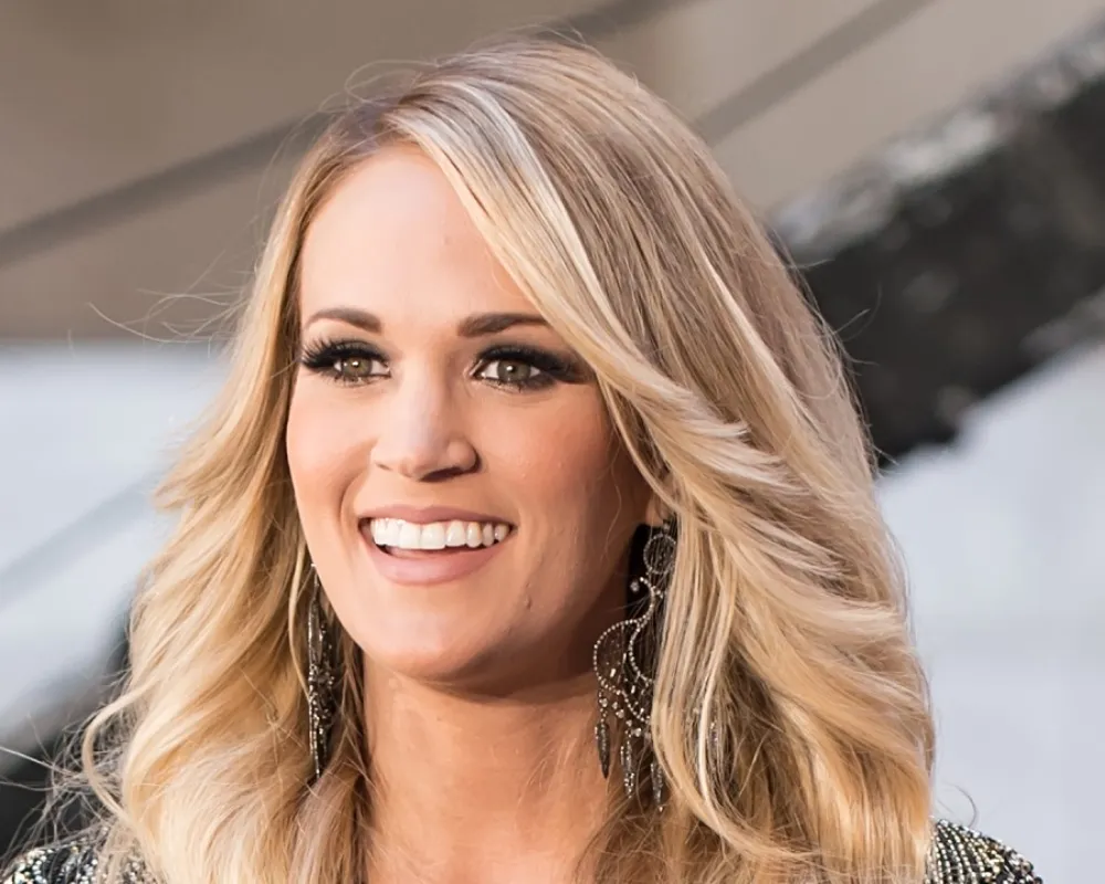 Carrie Underwood is born at Aquarius moon