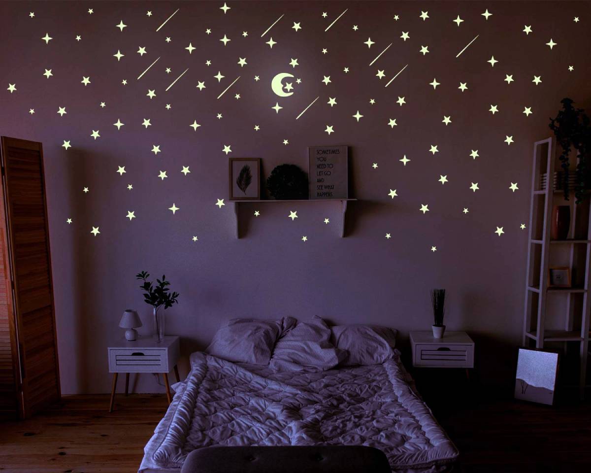 Laying back to look at plastic glow in the dark stars was a rite of passage as a child, but that doesn't mean you can't continue the tradition as an adult. Spray painting a large moon and stars moves the traditional moon mural to the ceiling and changes the way the room looks entirely. To lay back and see ceiling moon decor? It's perfect if you want that image right before you fall asleep at night.