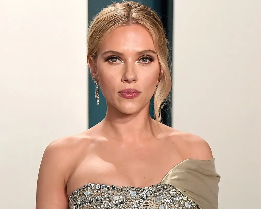 Scarlett Johansson is born at Scorpio moon