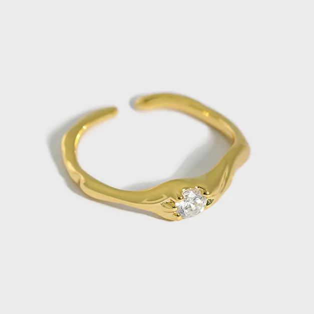 Minimalist Skinny Ring : Simulated Diamond Ring-1